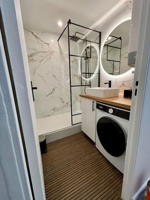 Joli Appartement Renove Incluant Parking A 10 Min De Paris Nanterre Exterior foto